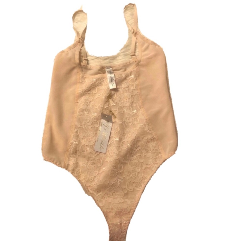 Wolf and Whistle lingerie NWT